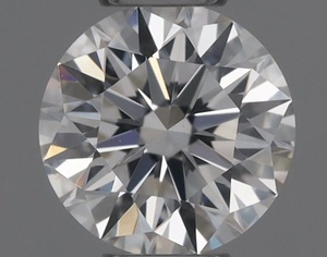 Round diamond — real photo