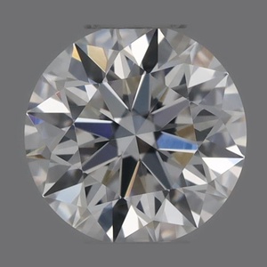 Round diamond — real photo