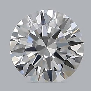 Round diamond — real photo