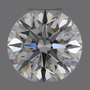 Round diamond — real photo