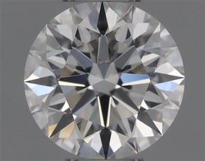 Round diamond — real photo
