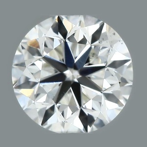 Round diamond — real photo