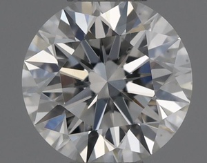Round diamond — real photo