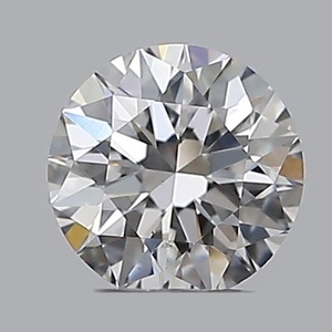 Round diamond — real photo