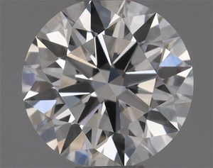 Round diamond — real photo