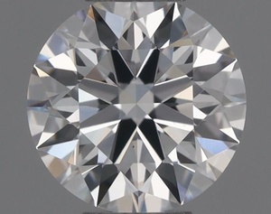 Round diamond — real photo