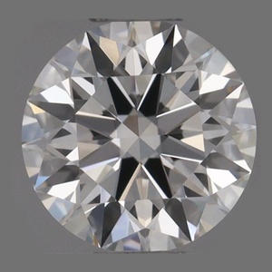 Round diamond — real photo