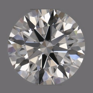 Round diamond — real photo
