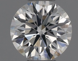 Round diamond — real photo