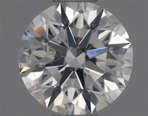Round diamond — real photo