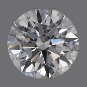 Round diamond — real photo