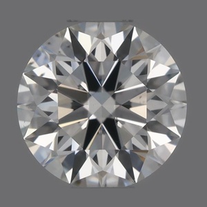 Round diamond — real photo