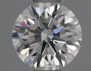 Round diamond — real photo
