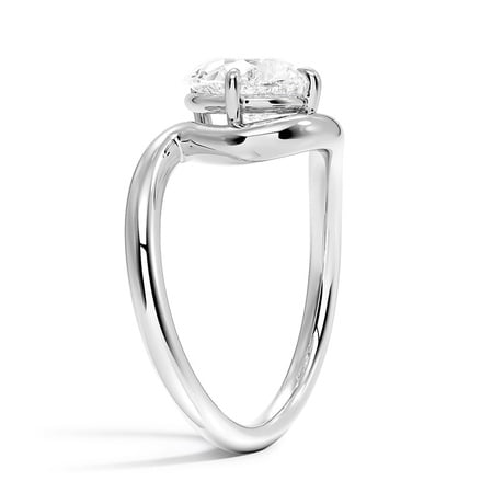 18K White Gold Aire Solitaire Ring