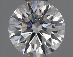 Round diamond — real photo