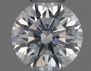 Round diamond — real photo