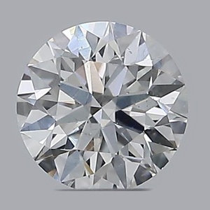 Round diamond — real photo