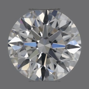 Round diamond — real photo