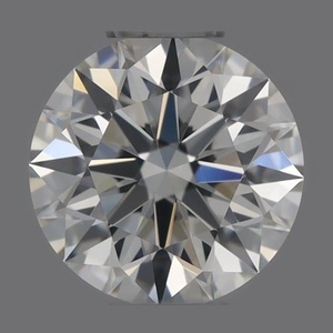 Round diamond — real photo