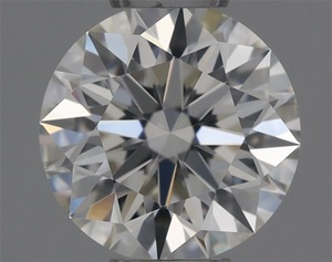 Round diamond — real photo