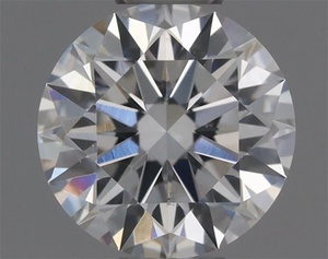 Round diamond — real photo