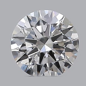 Round diamond — real photo
