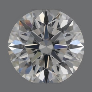 Round diamond — real photo