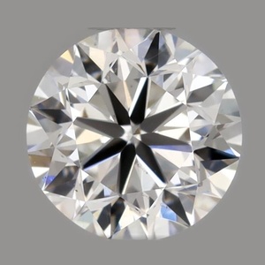 Round diamond — real photo