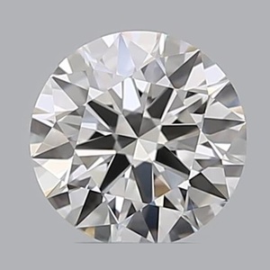 Round diamond — real photo