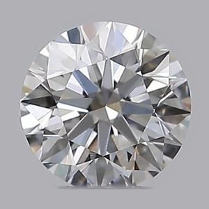 Round diamond — real photo