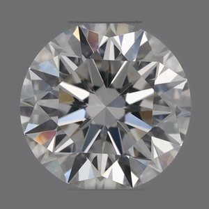 Round diamond — real photo
