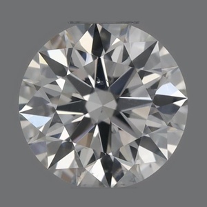 Round diamond — real photo
