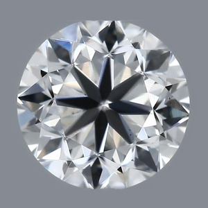 Round diamond — real photo