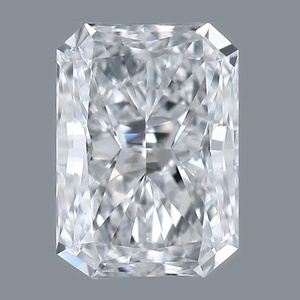 Radiant diamond — real photo