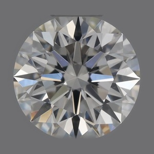 Round diamond — real photo