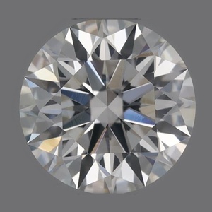 Round diamond — real photo