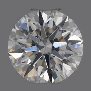 Round diamond — real photo
