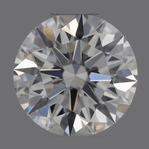 Round diamond — real photo