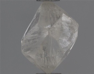 Round diamond — real photo