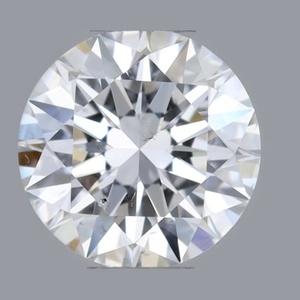 Round diamond — real photo