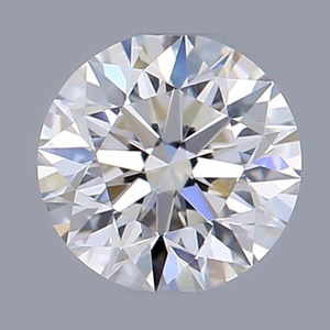 Round diamond — real photo