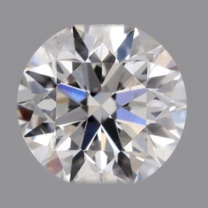 Round diamond — real photo
