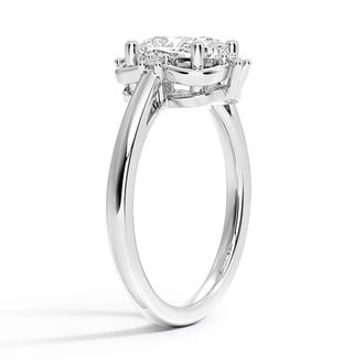 Custom Vintage-Inspired Unique Halo Diamond Ring