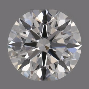Round diamond — real photo