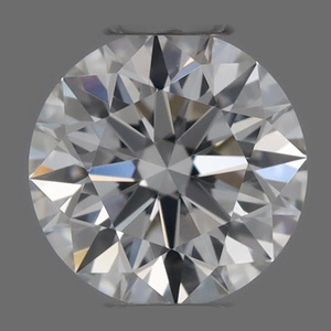 Round diamond — real photo