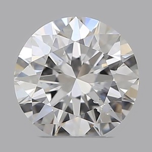 Round diamond — real photo