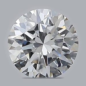 Round diamond — real photo