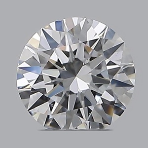Round diamond — real photo