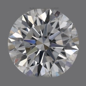 Round diamond — real photo
