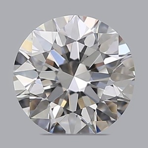 Round diamond — real photo